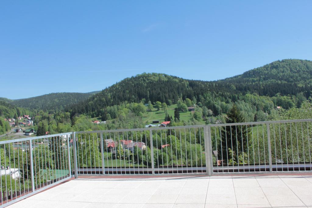 Asika Villa Josefuv Dul Exterior photo